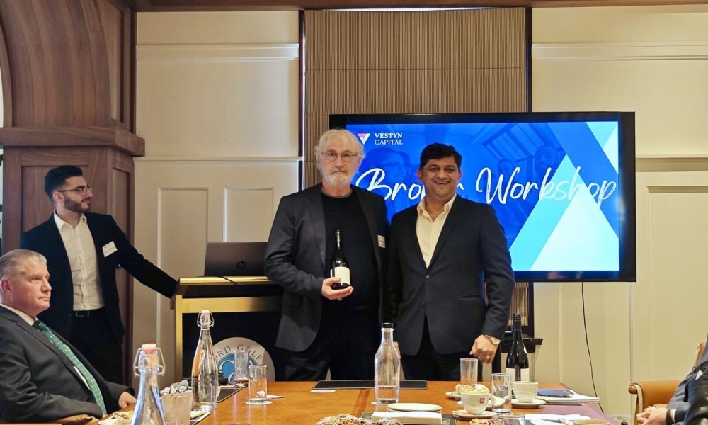 6864dd25fd4f2f5296ae70cf_1750897771606